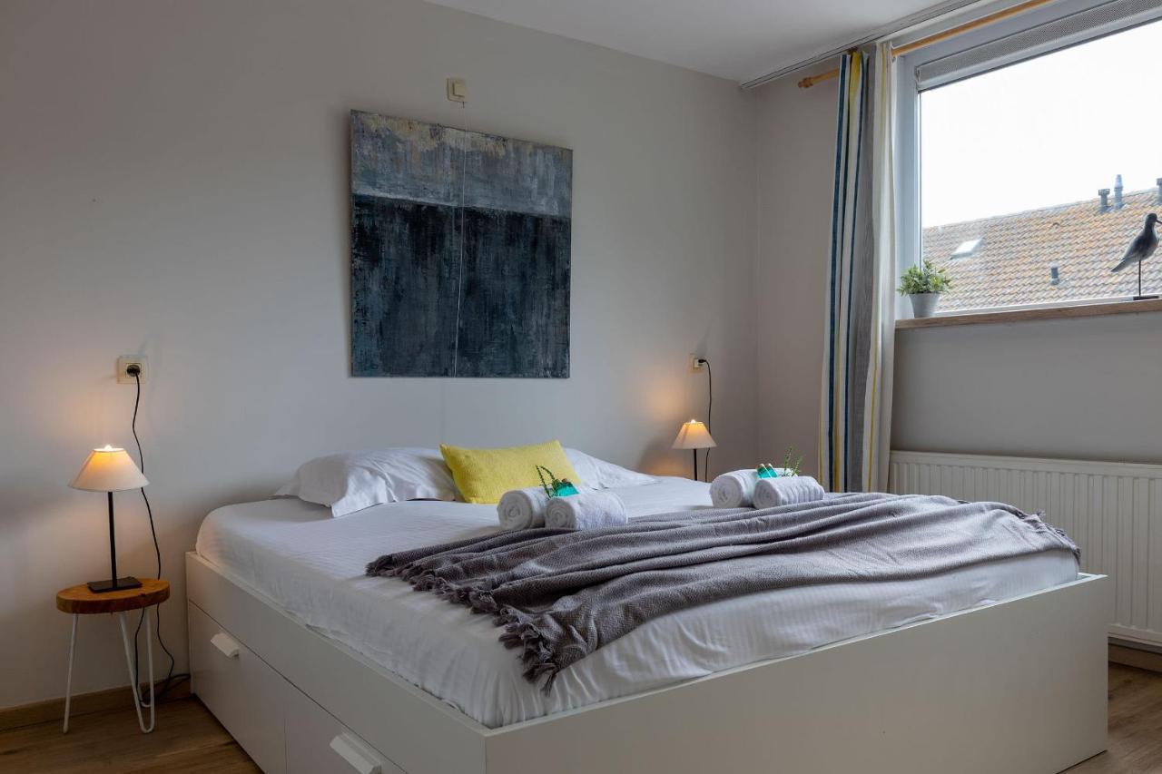 In A Relaxed Environment Close To The Sea *